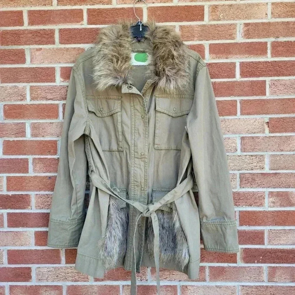 Anthropologie Jackets & Blazers - Anthropologie Faux Fur-Trimmed Field Parka Olive Green Jacket Women’s Large